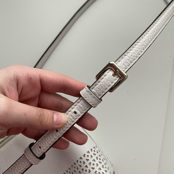 Kate Spade White Crossbody Bag with Woven Detail - Picture 8 of 10